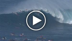Video of surfing in Jaws (peahi), Maui